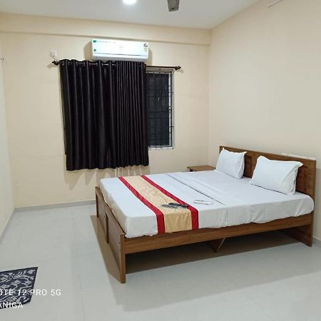 Premier Inn Lodge 门格洛尔 外观 照片