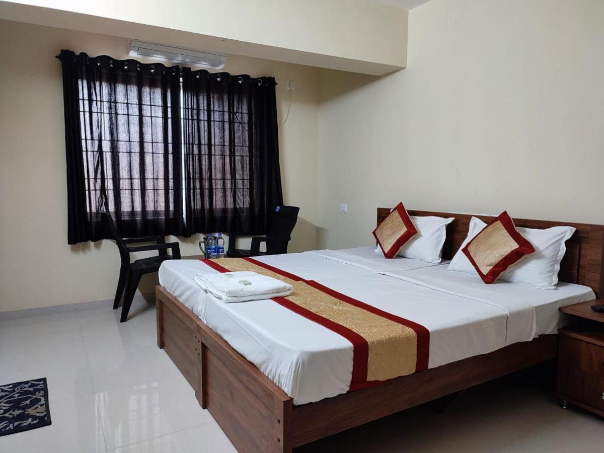 Premier Inn Lodge 门格洛尔 外观 照片